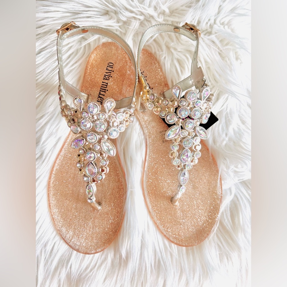 Beautiful 💞 bling sandals NWT